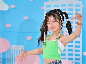 Reina-自己的单独舞蹈部分