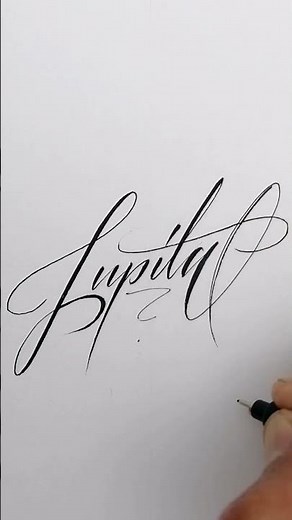 Lettering, escribiendo LUPITA, #shorts #lettering #caligrafia #calm #calligraphy