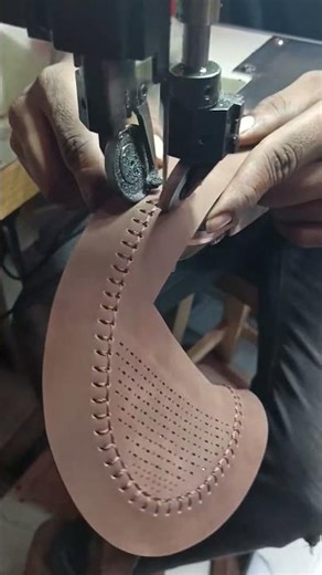 Moccasin sewing machine