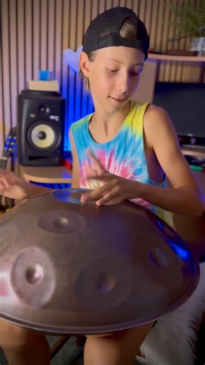 Sunnisessionz on Instagram: "Learn to play this beautiful instrument with me FREE at my YouTube Tutorial Playlist https://youtube.com/playlist?list=PL78ezlp4SrRCq18ex0wd9GOBWhH6nCWgL&si=_c7EP5JMNv9a6sZf Join my YouTube members area for some of my popular songs. https://www.youtube.com/channel/UCAsdOhtXcafNfCsHyrXsDsg/join Links also in Linktree bio This instrument has changed my world, and hopefully my tutorials can help change your world for the better 💛☀️ #learn #handpan #tutorial #youtube #s