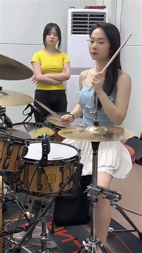 This beat goes HARD 🤯 #drum #chinesemusic #drumset #drums #drumming #드럼과스틱