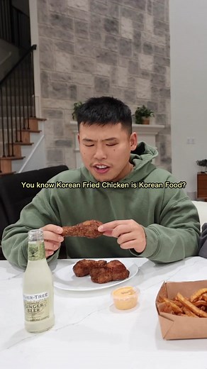 Delicious Korean Fried Chicken Mukbang with Girlfriend