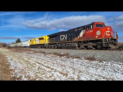 Freight Train Through Duplainville w/ K5HLA & EMDX Leaser!