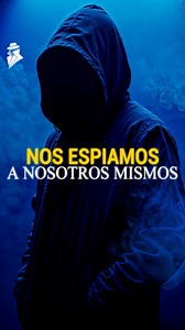 📱 La mayor red de espionaje... somos nosotros mismos. ¿Sabías que la NSA tiene la capacidad de acceder a tu cámara, micrófono y datos sin que te des cuenta? No necesitan encender tu móvil, ni tu ordenador, ni montar grandes operativos. La infraestructura son las propias plataformas que usamos cada día: Microsoft, Apple, Facebook… Edward Snowden ya lo demostró. Programas como PRISMA, X Keyscore y Midway no paran de recolectar datos a través de los dispositivos que tú mismo usas voluntariamente. 