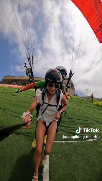 Paragliding Adventures in Tenerife: Fly High and Enjoy