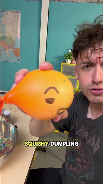 ON FABRIQUE DES SQUISHY EN CLASSE ! - PINK LILY