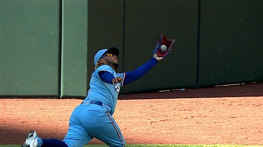 Willie Calhoun's marvelous catch