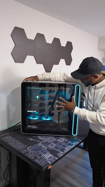 Unboxed the @alienware Area-51 Gaming Desktop a while back and man…this thing is a BEAST!#alienware