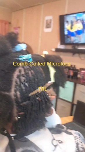 Micro Comb Coils: Small Locs Retightening with Interlocking