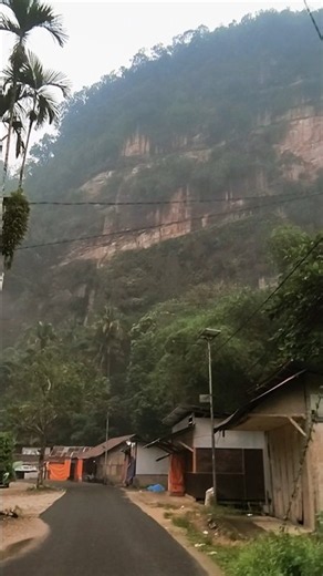 Harau Valley Scenic View - Peaceful Surah Al-Ikhlas Recitation