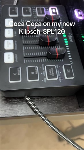 That bang in the background is stuff falling off my shelf😭 #subwoofer #basshead #klipsch #spl