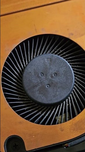 #パソコン の#冷却ファン は#定期的 に掃除しましょう（夏#熱暴走 の原因になるので）#2025年6月22日