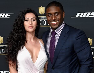 Reggie Bush's Wife Lilit Shares Dripping Wet Dance Video: "Happy Birthday Daddy"