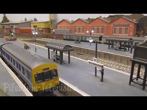 Passenger trains on the superb model railway layout “Westbrook” in N scale or N gauge by Paul Butler