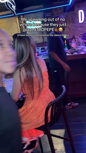 Mopepe Dance Craze Takes Over Cape Town!