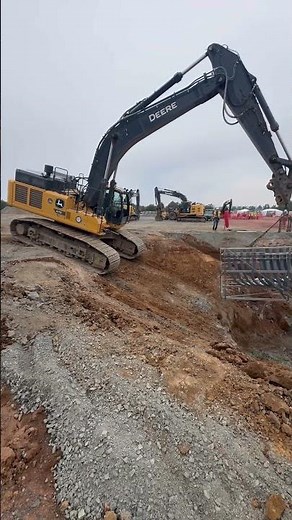 Installing Prefabricated Telecom Duct Bank Rack Assembly #construction #fiber #excavator