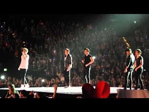 One Direction - Twitter Questions in Hamburg 05/12/13