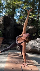 Everything started to change in my body when I became aware of deep core connection. Life began to change when I became aware of deep core connection. My nervous system started to change when I became aware of deep core connection. My nutritional energy started to change when I became aware of deep core connection. It’s the awareness behind the movement, the strength, the knowing, the gut health. Join the BB BODY community & let’s connect. ✨💪🩶 | Brooke Burke