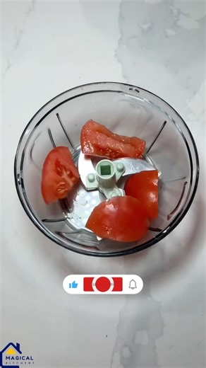 This mini food chopper works so well for fruits, veggies, nuts, and more!🍅✨ #chopper #manualchopper