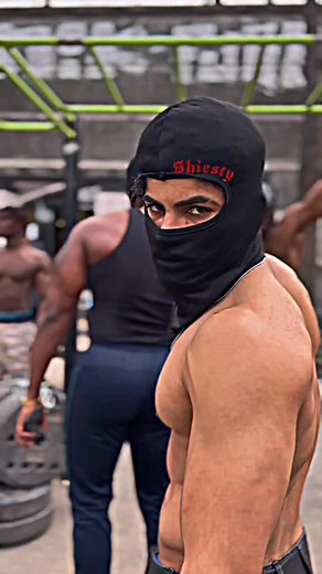 🤔 boxing 🥊🔥🦾🥷🏾 #motivation #workout #street #paris #bercy #paris #boxing | brise