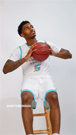 Take One on Instagram: "Never folded. ROAM Class ’25 — Shane Pendergrass"