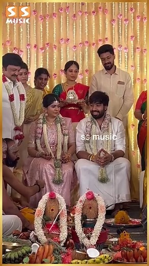 Ssmusic on Instagram: "Ketti Melam Thalaiyaatum Nalla Saththam Mattum Paravattum-Adhik Ravichandran Weds Aishwarya ✨💞 @adhikravi #Adhikravichandran #AishwaryaPrabhu #AdhikRavichandranWedding #MarkAntony #AdhikWedsAishwarya #ssmusic"