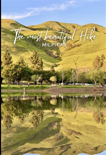 : All about this underrated gem in the Bay Area 🌿 Ed R. Levin County Park is one of the best places for scenic hiking, peaceful nature, and rolling green hills in Santa Clara County. If you are looking for a Bay Area hiking spot with wildlife, wildflowers, lake views, and golden sunsets, this park is a must-visit. We hiked the Agua Caliente Trail, a moderate 2-hour loop with stunning panoramic views. Along the way we spotted birds, wild turkeys, and even grazing cattle. ⏰ Best time to visit Lat