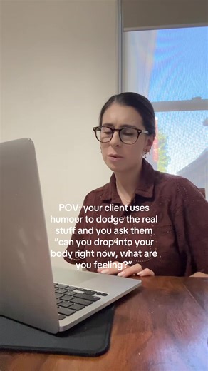 Using humour as a coping skill … 👀 #therapy #therapytiktok #fyp #psychology #relationalpsychology