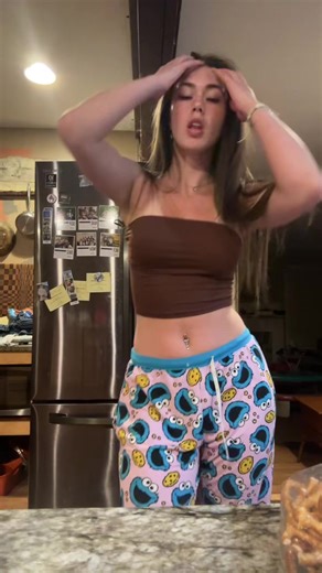 Autumn Shaw (@quinoa.lover)’s videos with original sound - Brat🎀