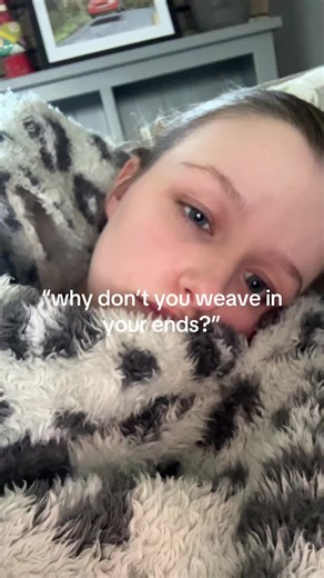 hate weaving in ends #crochet #knit #weavinginends #crochettok #crocheter