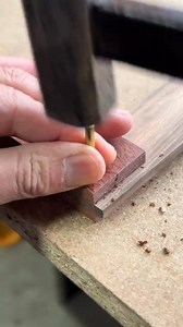 I made a wooden square with brass pin #woodworking #wood #woodwork #tips #diy #woodworkimg #joint #japanesejoinery #divetail #twcdesign | wood cutter2.0