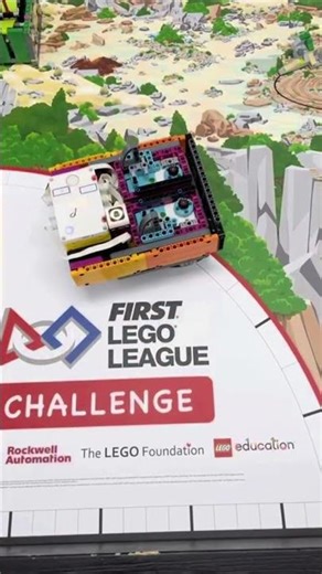 ロボットを右前方へ曲がりながら前進させる #unearthed #fll #pybricks