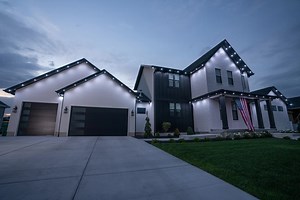 11K views · 264 reactions | Slide into the 4th of July with color-changing lights! | JellyFish Lighting | Facebook