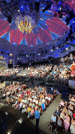The theater is full & we are LIVE! Tune in at 11:35pm on @CBS for the first night of Stephen’s RNC debrief! #Colbert #LateShowLIVE