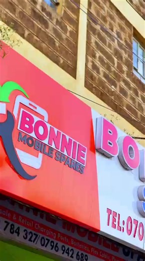 @Bonnie Mobile spares ltd we clocking the year in a higher gear✊🏾💥..Our HQ has a new look❤️.. and is fully stocked on all crown lcds and batteries..Fundi ni ule mjamo✊🏾..001✌️.interior by @Kin Sin Sin