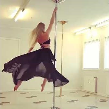 Loving this skirt in action!