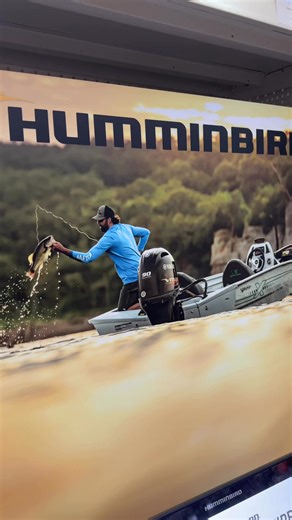 4.4K views | #Hummingbird #FishFinders #helix # fyp #fishing | Glasgow Angling Centre | Facebook