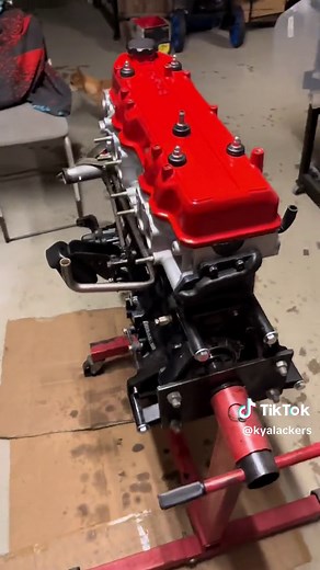 2.4L 22r Hilux Rebuild Update: Still Slow But Clean Rig