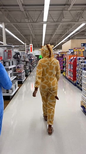 Andy's Coming Challenge: TikTok Moms Bring Toy Story to Life