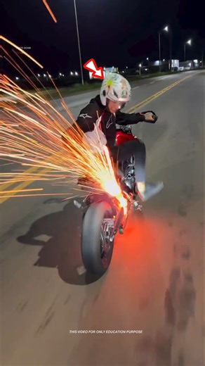 How is this guy riding the bike #shortsvideo