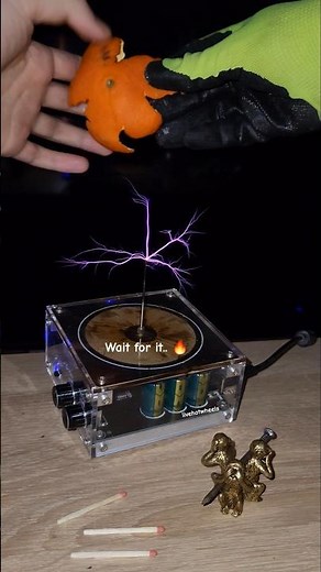 🔥 Tesla coil current experiment #mandarin #peel #tangerine #fire