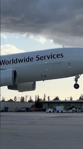 Airbus A300! Beautiful landing at Burbank Airport! #aviation #ups #airbus