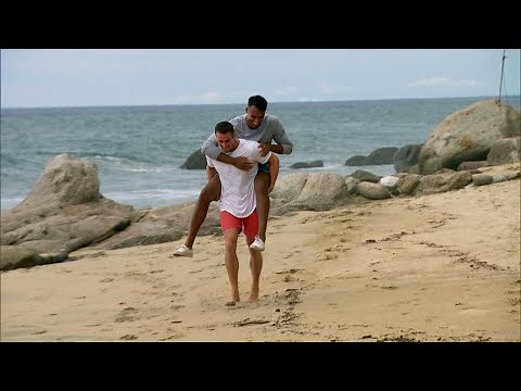 Aaron Clancy and James Bonsall Leave Paradise Together - Bachelor in Paradise