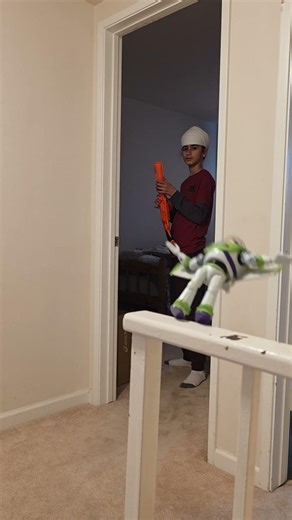 D1 Nerf target practice Buzz Lightyear sharp shooter kids playing