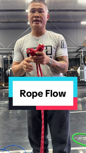 Món này hay phết. Anh em có thể tham khảo tập để linh hoạt khơp vai nha. Rất tốt cho Boxing.🥊#truongdinhhoang #boxing #tdhboxing #tdhboxingclub #nhayday @TRƯƠNG ĐÌNH HOÀNG @TDH Boxing Club