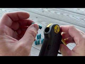 Speed Beez best pistol magazine loader - How It Works