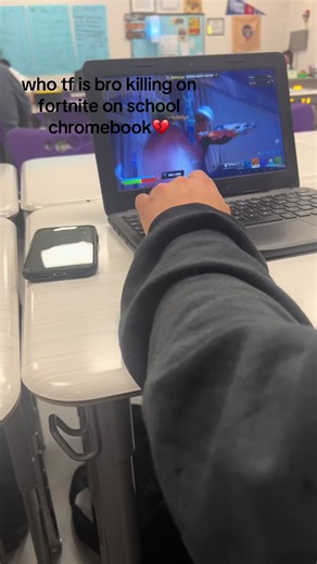 #fortnite #chromebook #school #fyp #viral | how to play fortnite on school computer