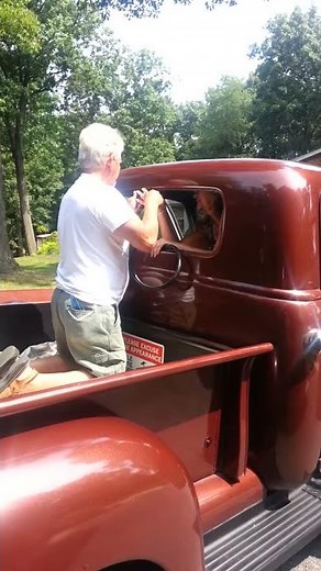 1952 Chevy 3100 rear window installation by a professional installer