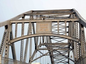 Cape Cod Car Chase Ends On Bourne Bridge