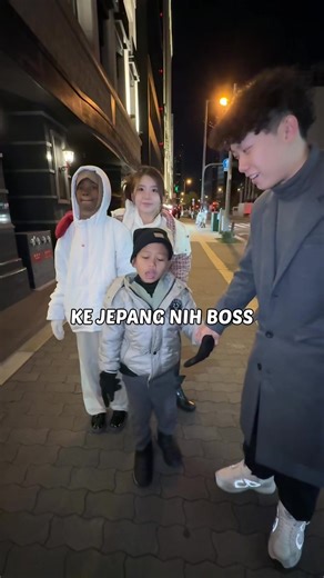 Travels to Japan: Willie Salim and Friends' Adventures